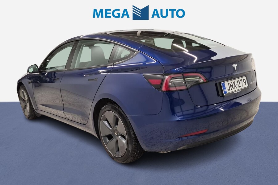 Tesla Model 3 vaihtoauto