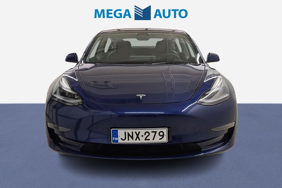 Tesla Model 3 vaihtoauto
