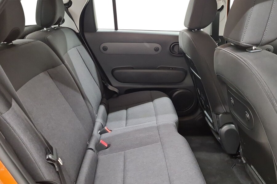 Hyundai INSTER vaihtoauto