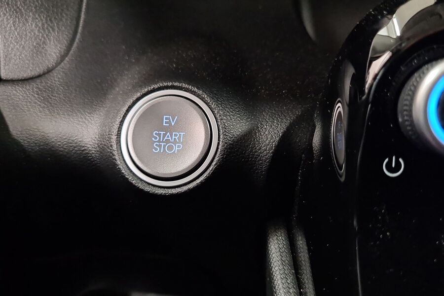 Hyundai INSTER vaihtoauto