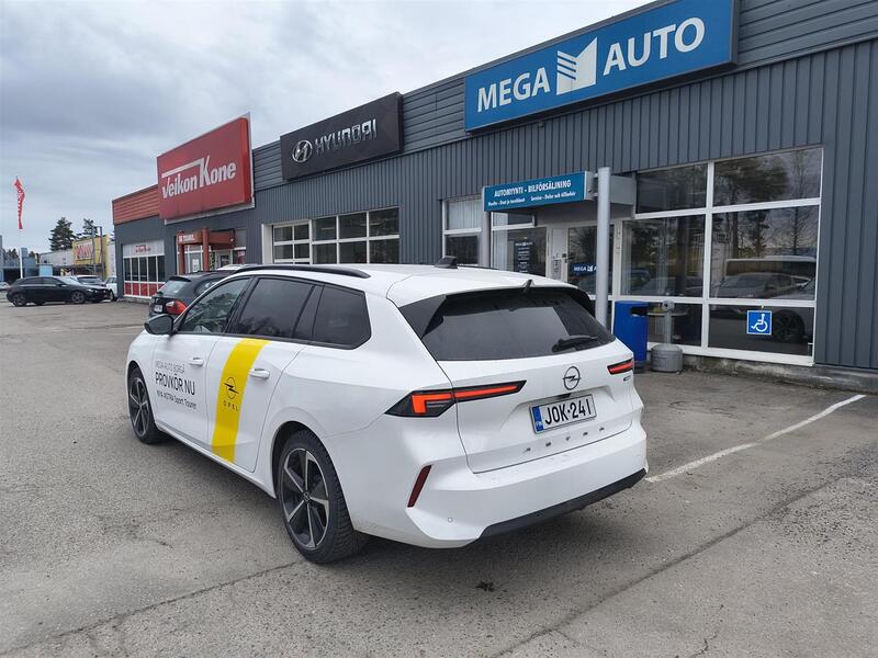 Opel Astra vaihtoauto