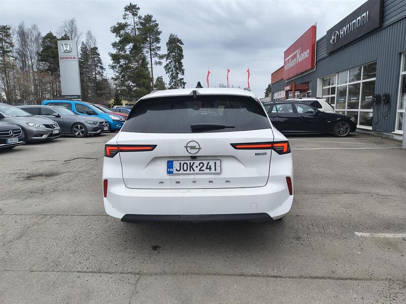 Opel Astra vaihtoauto