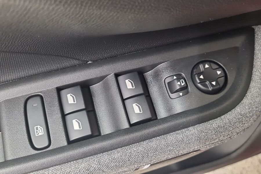 Opel Frontera vaihtoauto