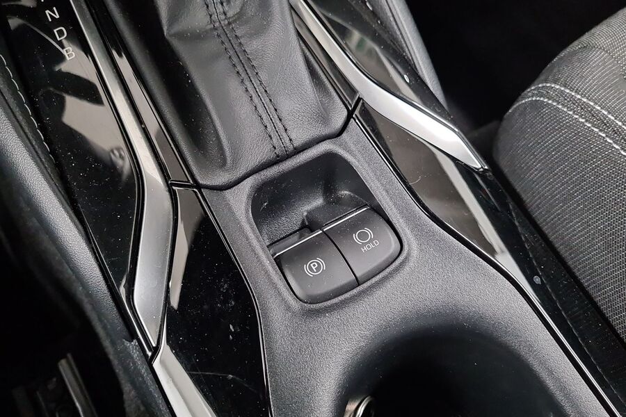 Suzuki Swace vaihtoauto