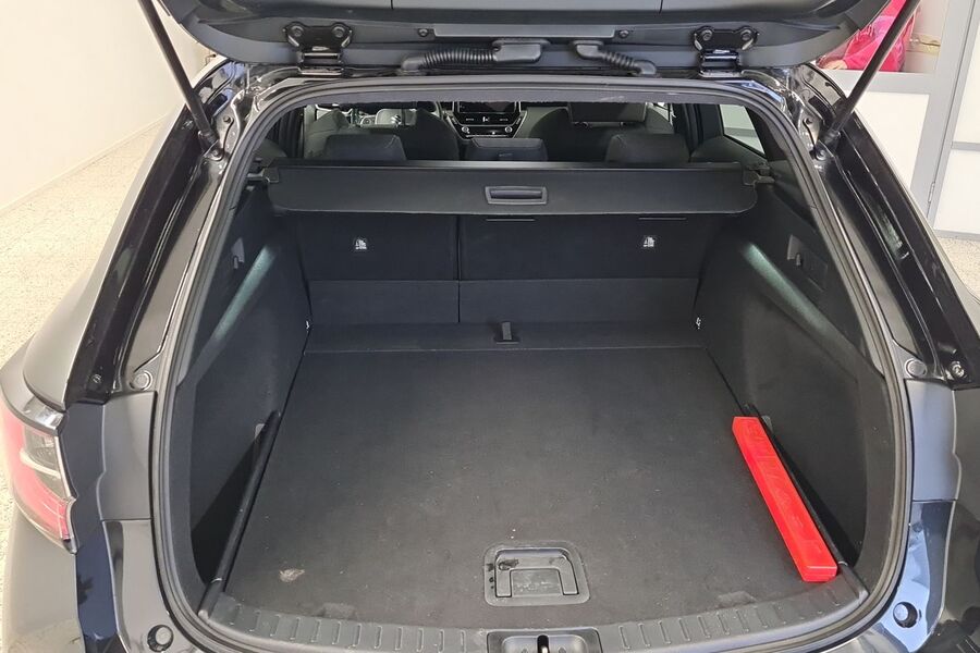 Suzuki Swace vaihtoauto