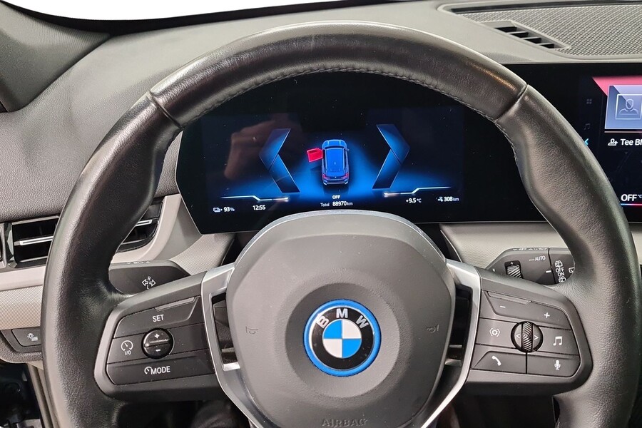BMW iX1 vaihtoauto