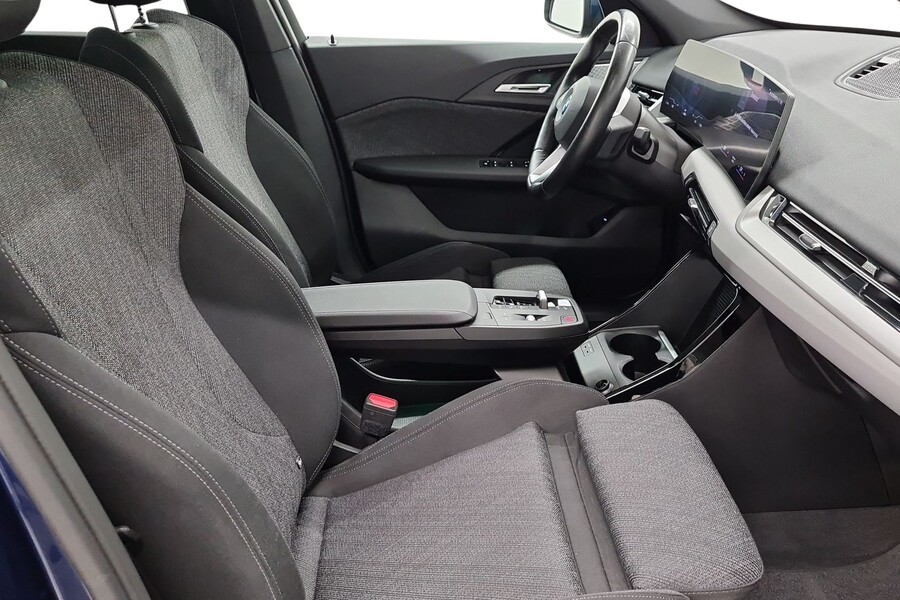 BMW iX1 vaihtoauto