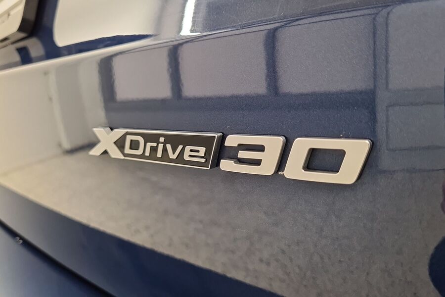 BMW iX1 vaihtoauto