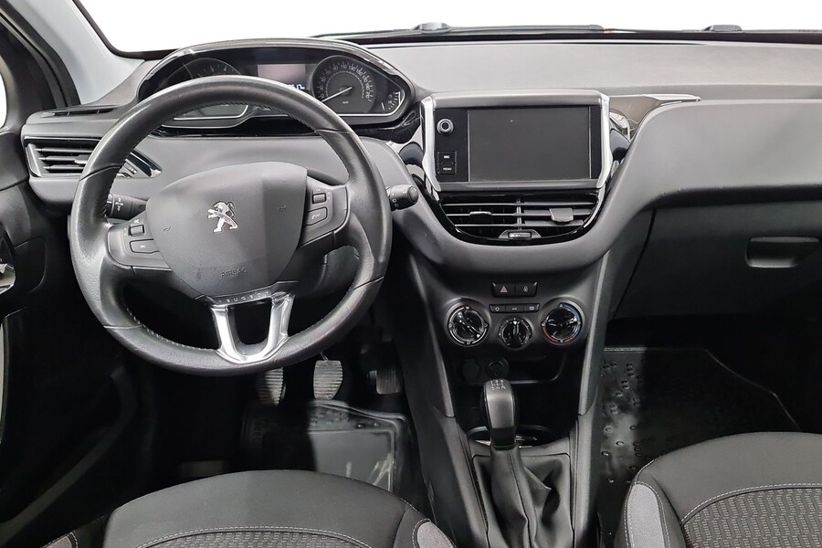 Peugeot 208 vaihtoauto