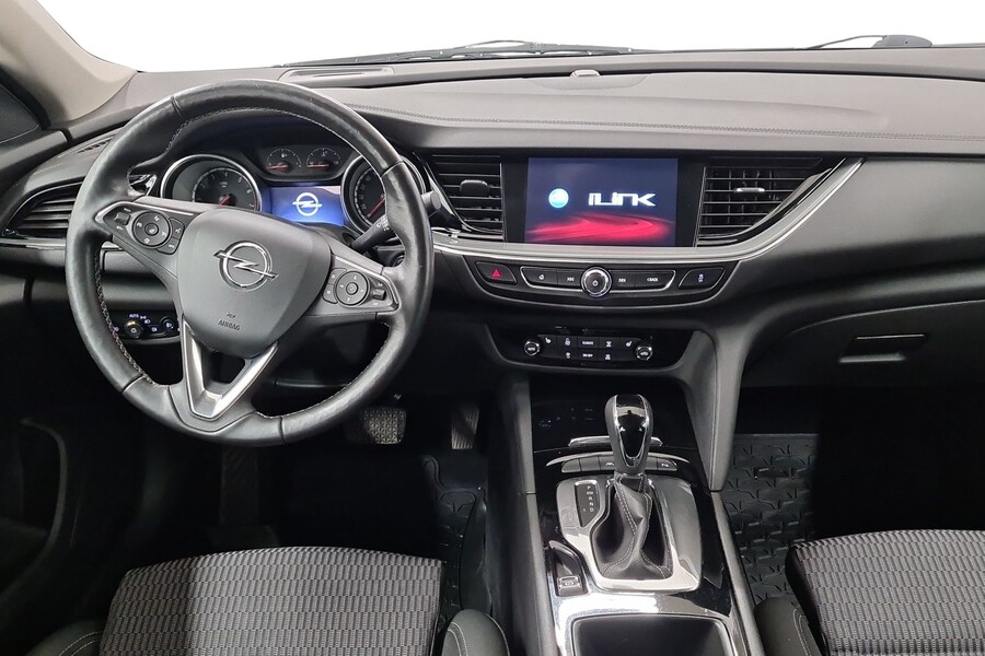 Opel Insignia vaihtoauto