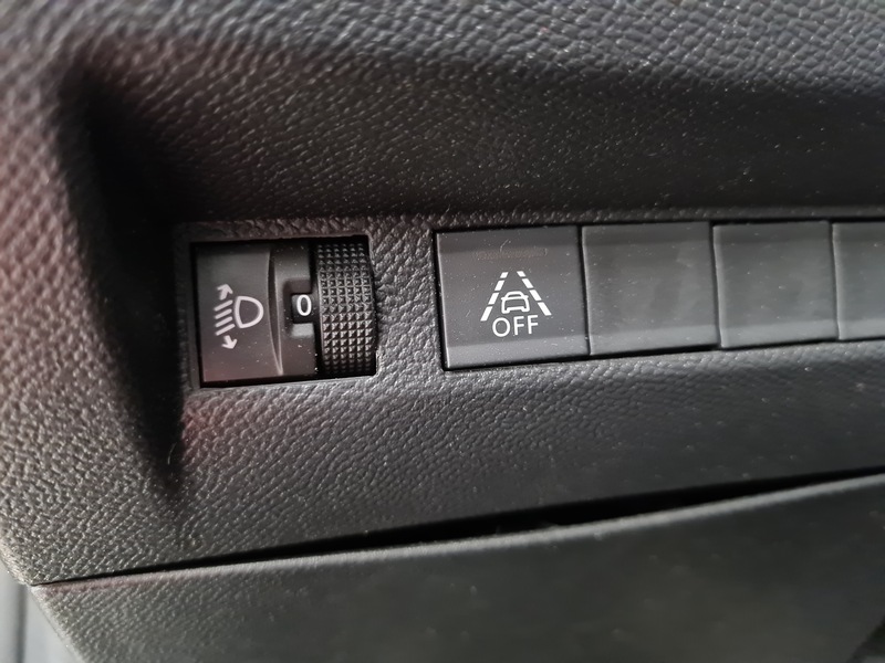 Peugeot 208 vaihtoauto
