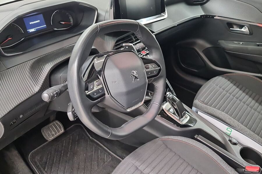 Peugeot 208 vaihtoauto