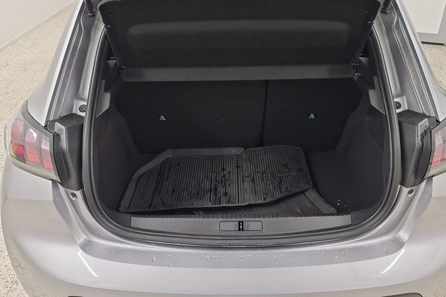 Peugeot 208 vaihtoauto