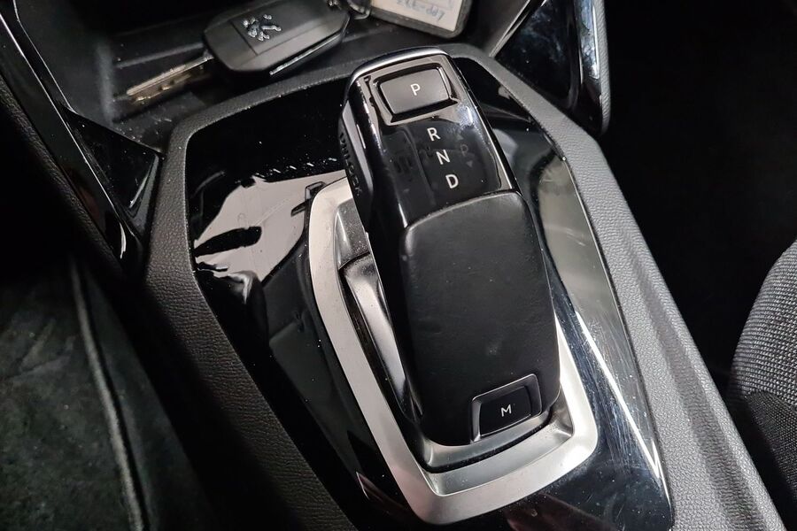 Peugeot 208 vaihtoauto