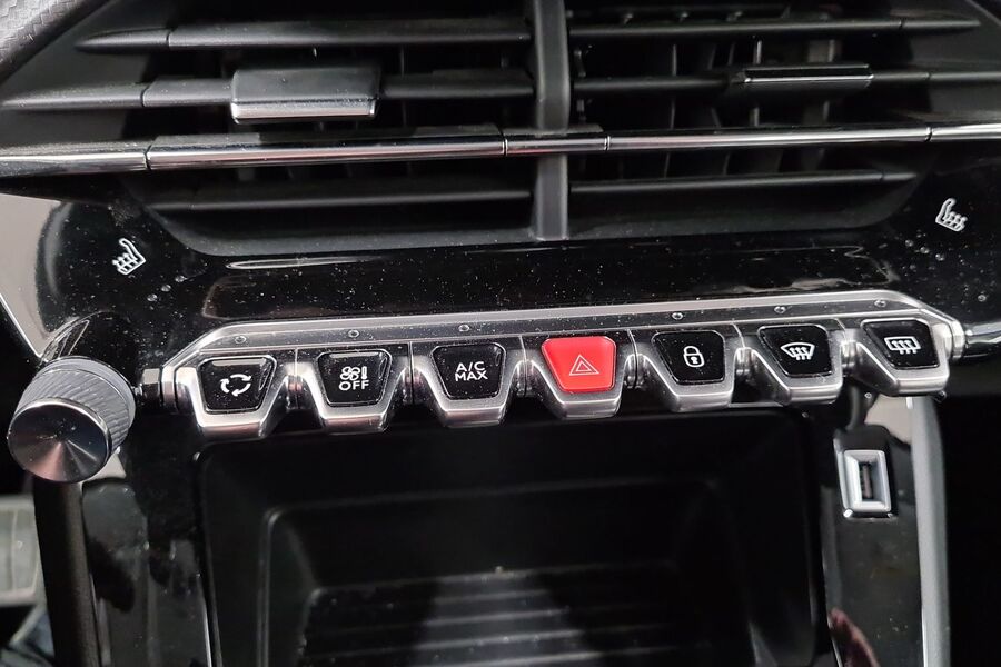 Peugeot 208 vaihtoauto