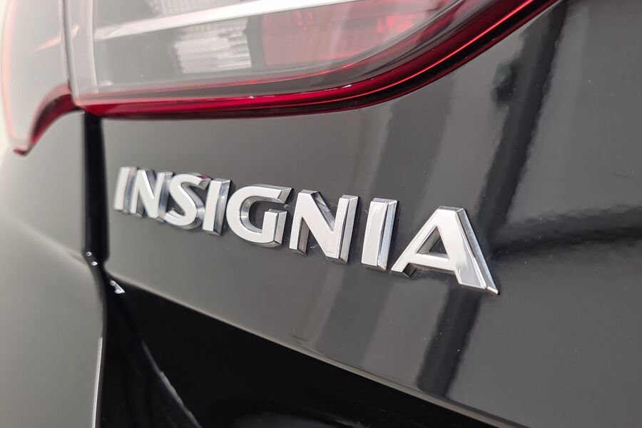 Opel Insignia vaihtoauto
