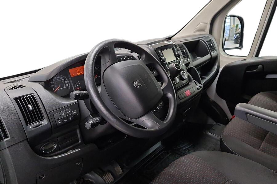 Peugeot Boxer vaihtoauto