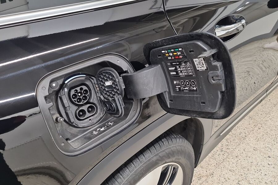 Mercedes-Benz EQB vaihtoauto