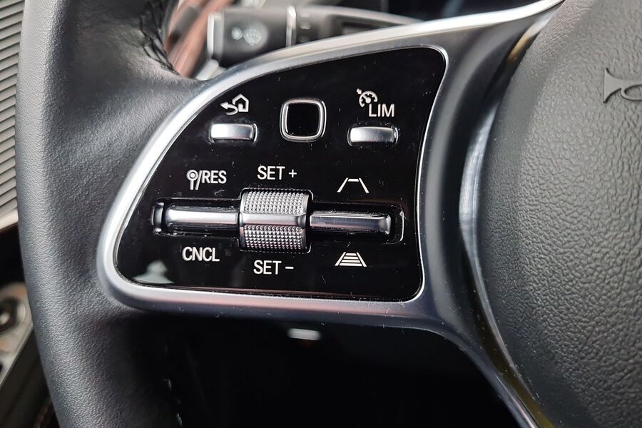 Mercedes-Benz EQC vaihtoauto