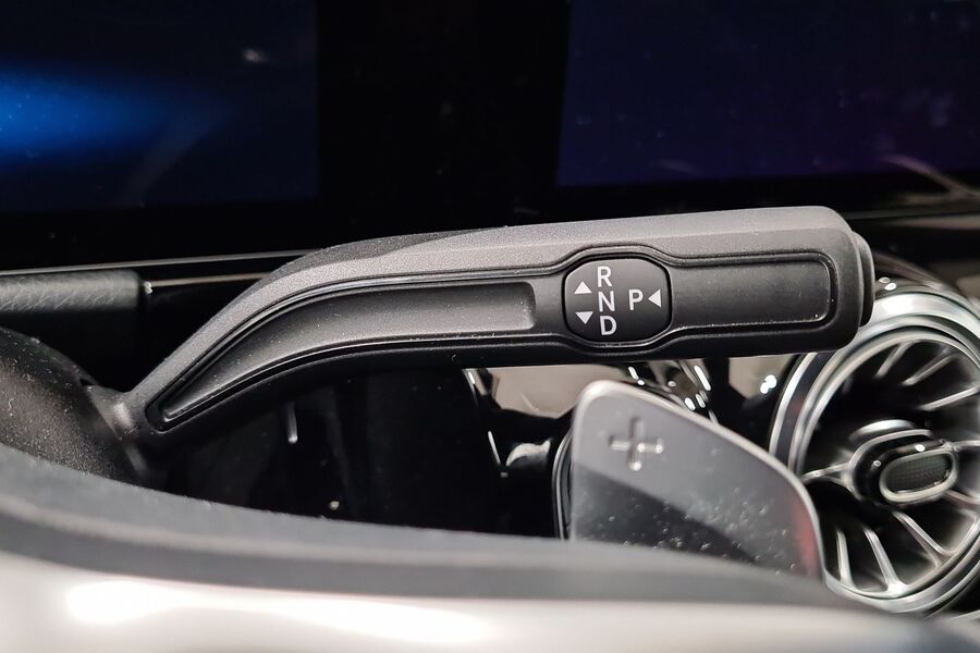 Mercedes-Benz EQA vaihtoauto