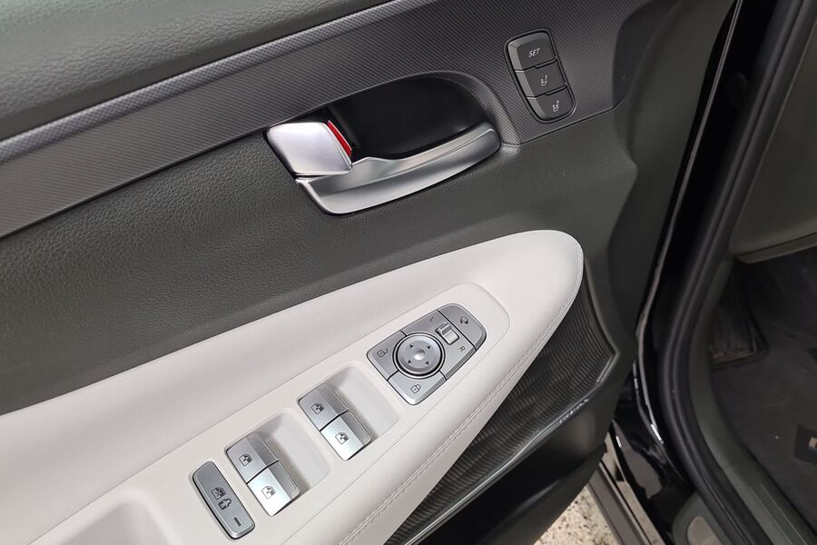 Hyundai Santa Fe vaihtoauto