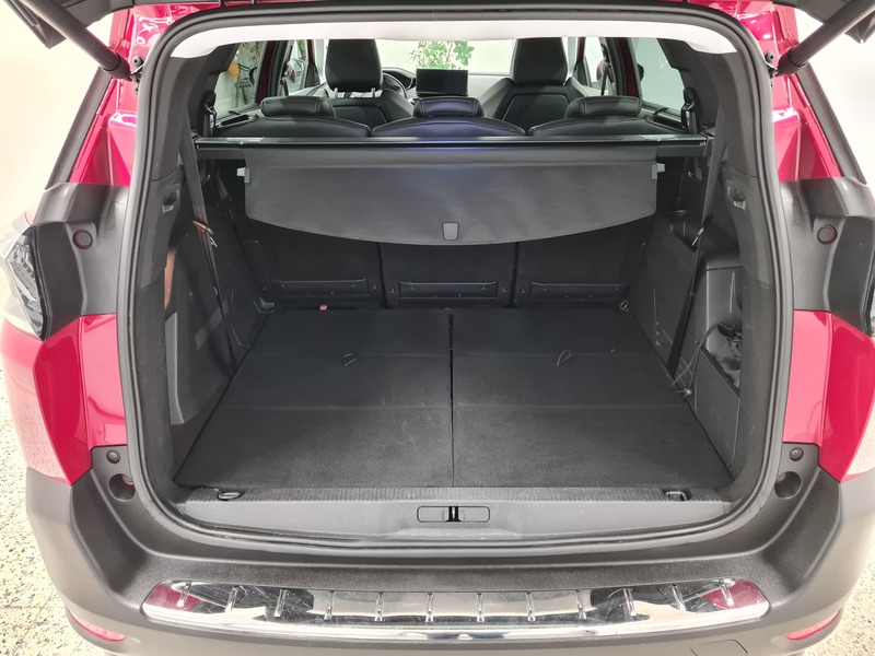 Peugeot 5008 vaihtoauto