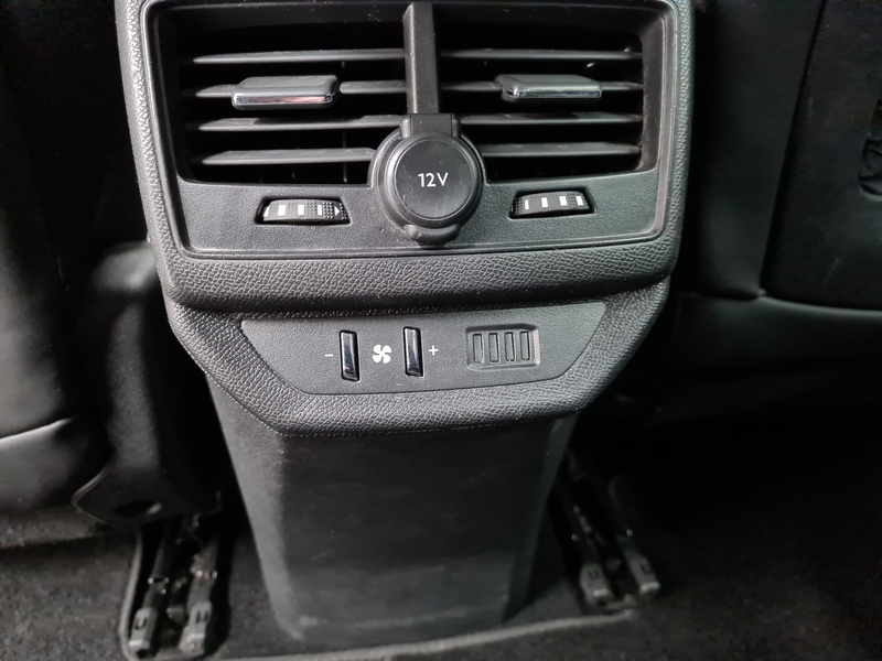 Peugeot 5008 vaihtoauto