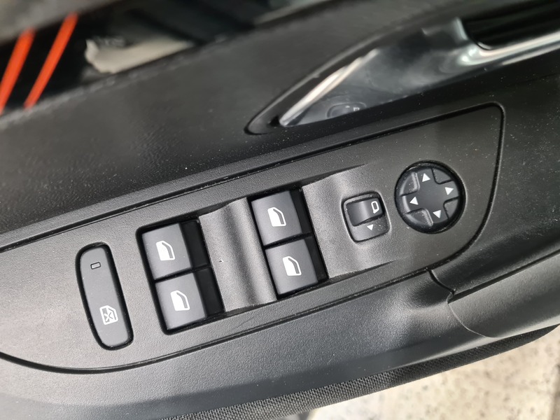 Peugeot 2008 vaihtoauto