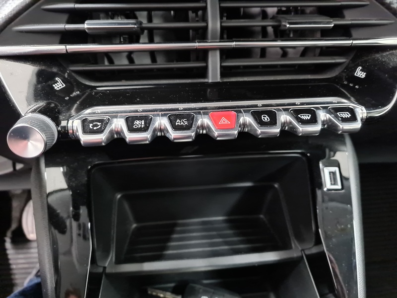 Peugeot 2008 vaihtoauto