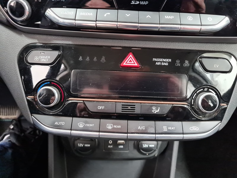 Hyundai IONIQ electric vaihtoauto