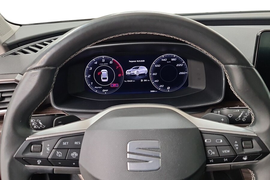 SEAT Leon Sportstourer vaihtoauto