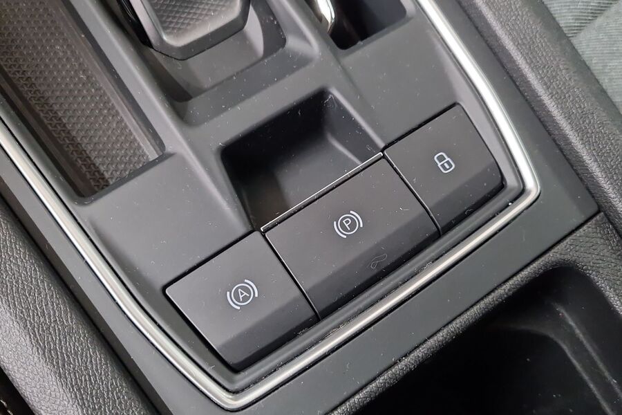 SEAT Leon Sportstourer vaihtoauto