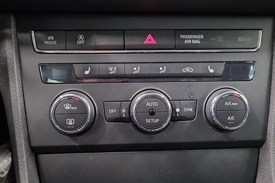 SEAT Leon vaihtoauto