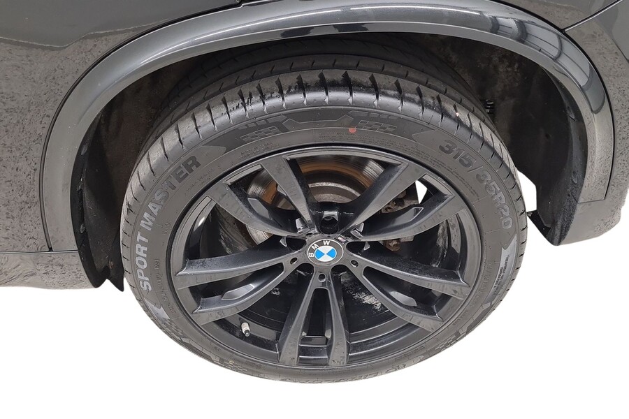 BMW X5 vaihtoauto