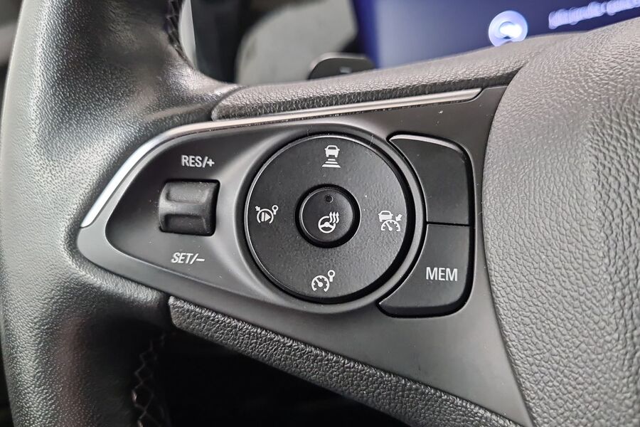 Opel Grandland vaihtoauto