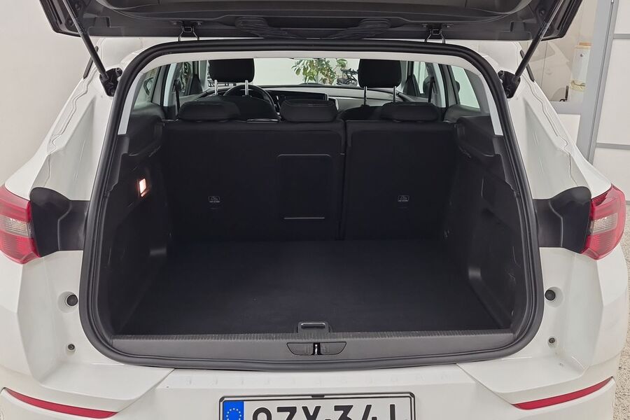 Opel Grandland vaihtoauto