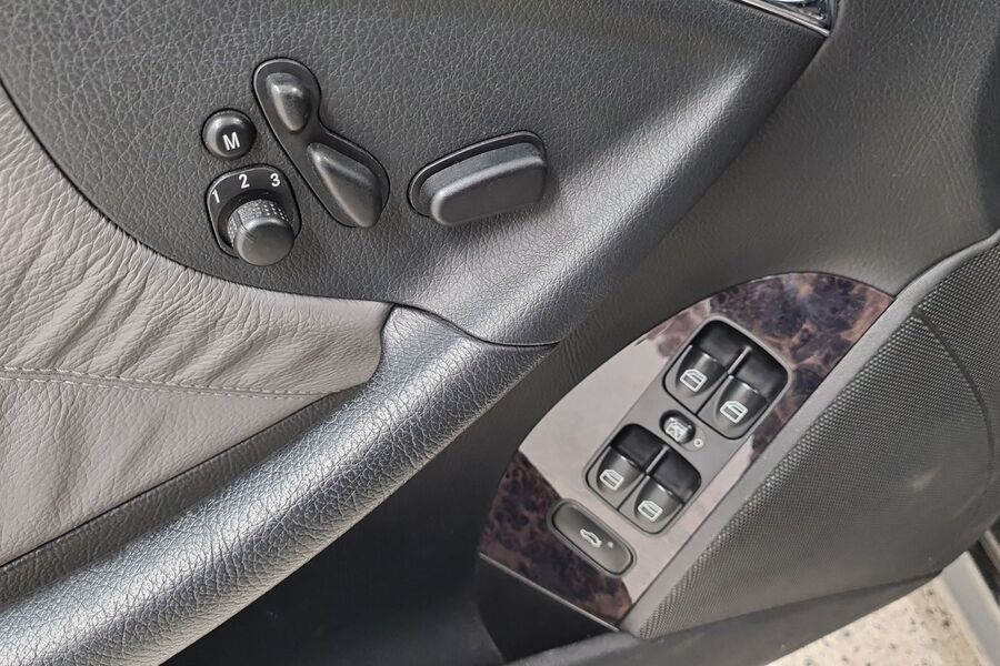 Mercedes-Benz CLK vaihtoauto