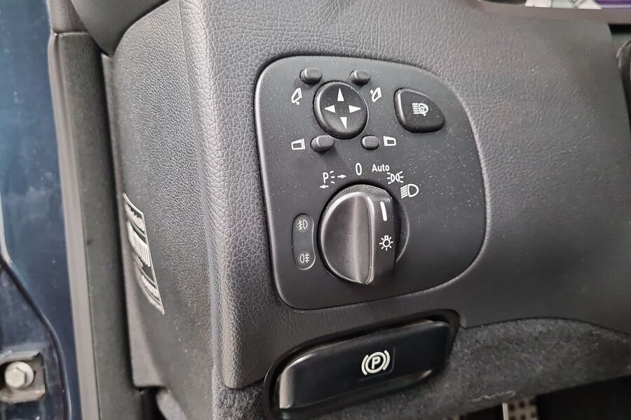 Mercedes-Benz CLK vaihtoauto