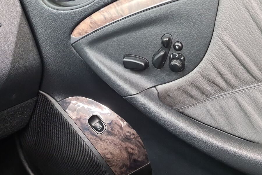 Mercedes-Benz CLK vaihtoauto