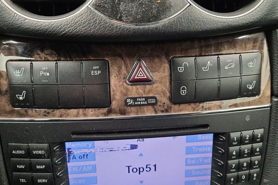 Mercedes-Benz CLK vaihtoauto