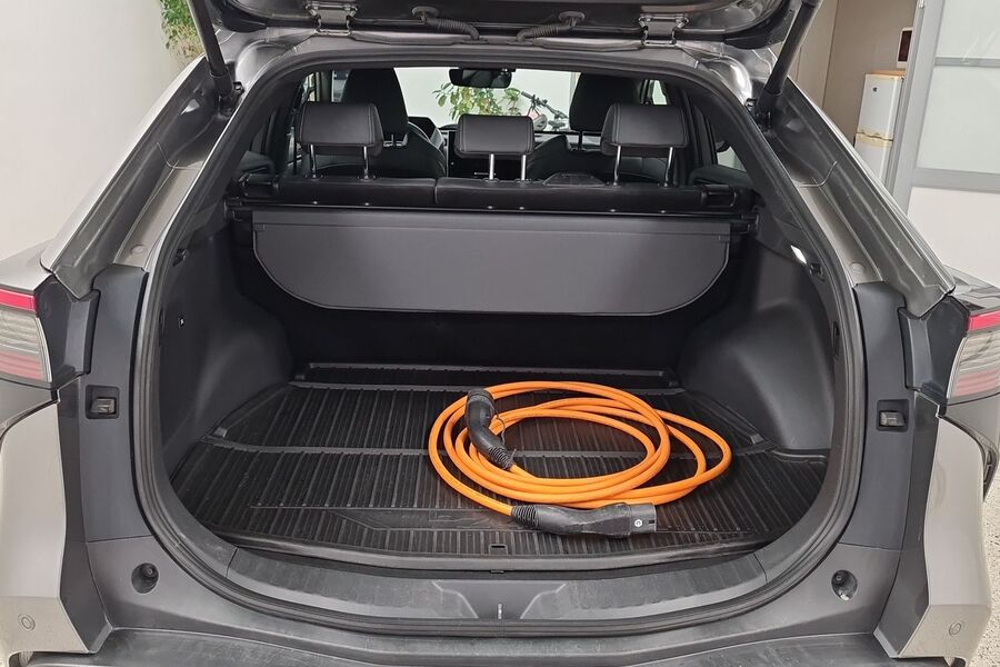 Toyota bZ4X vaihtoauto