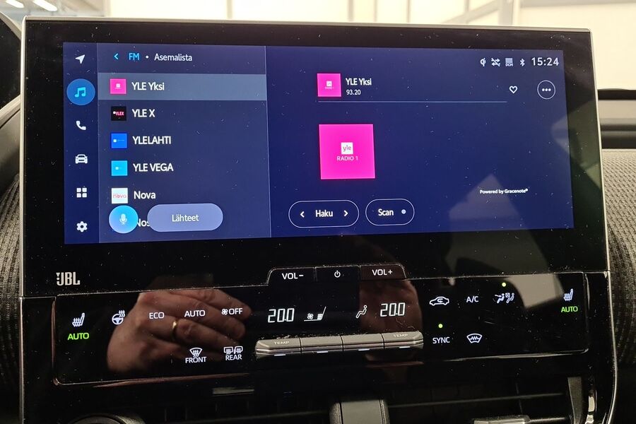 Toyota bZ4X vaihtoauto