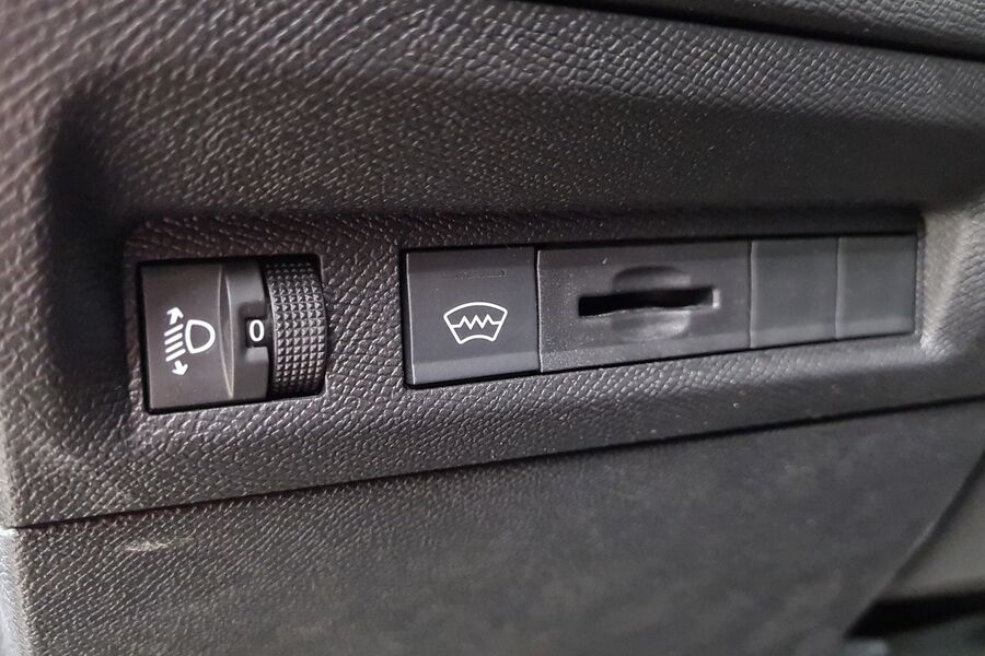 Peugeot 308 vaihtoauto