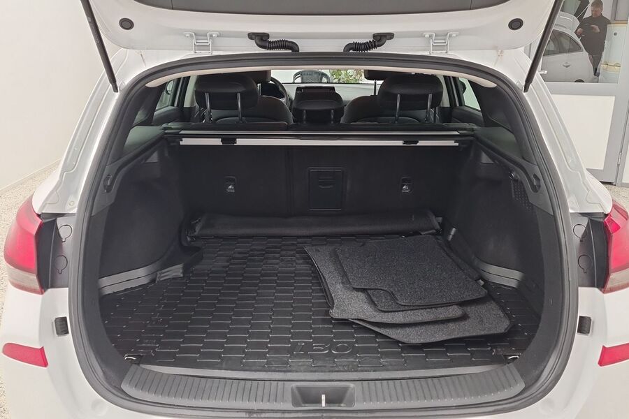 Hyundai i30 Wagon vaihtoauto