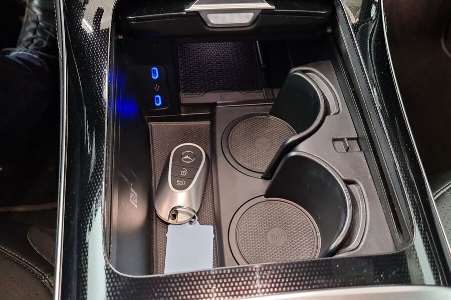 Mercedes-Benz EQE vaihtoauto