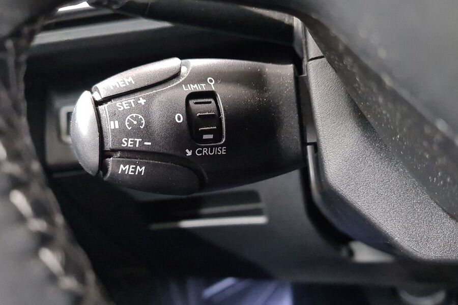 Peugeot 5008 vaihtoauto