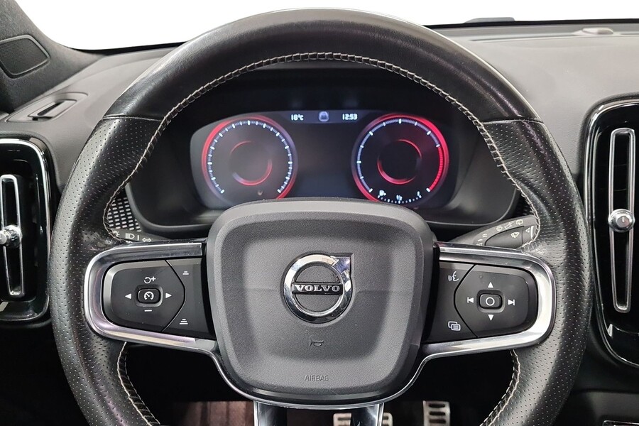 Volvo XC40 vaihtoauto