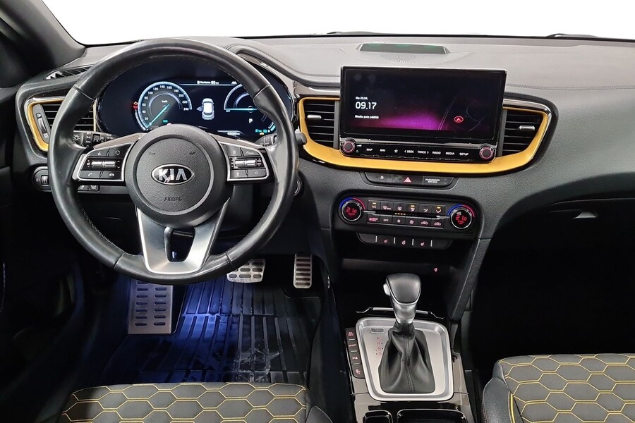 Kia XCeed vaihtoauto