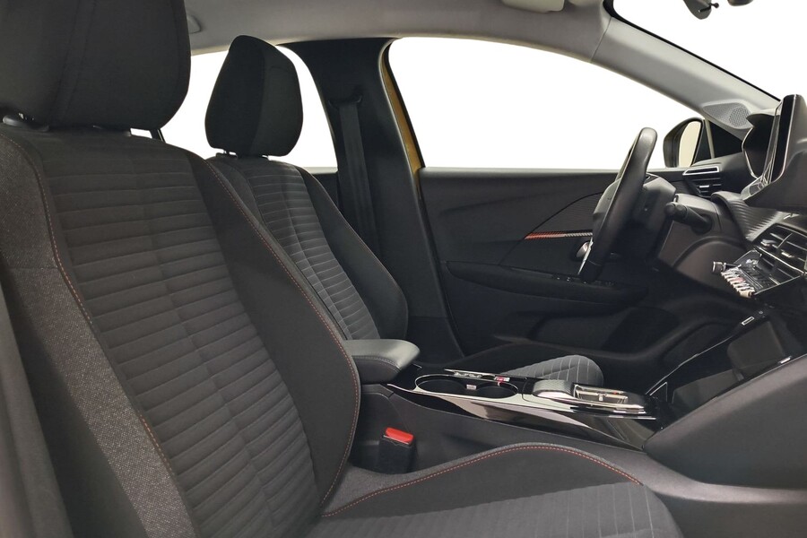 Peugeot e-208 vaihtoauto