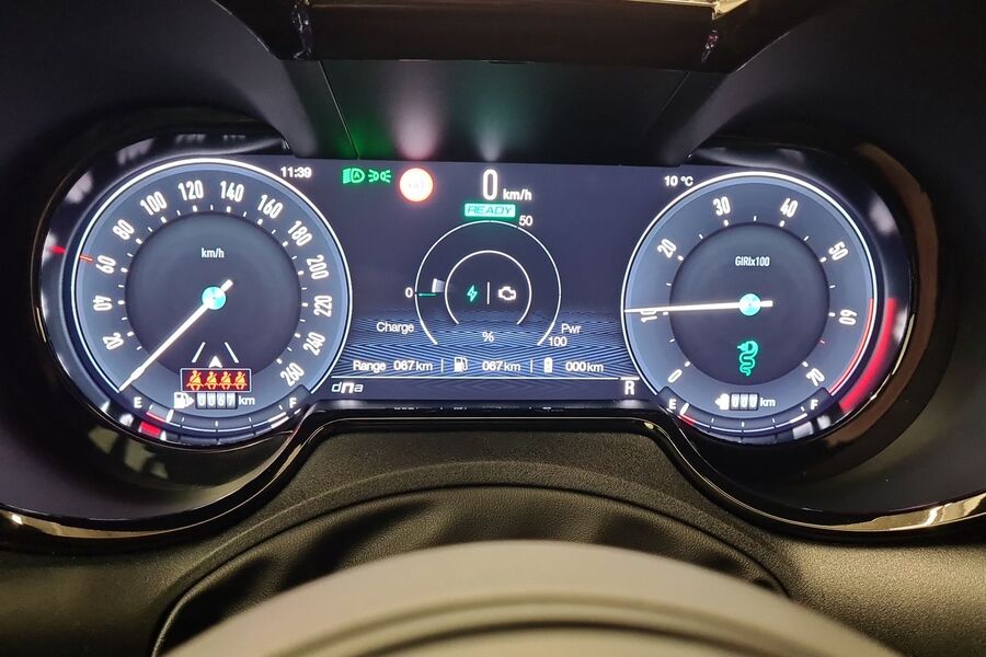 Alfa Romeo Tonale vaihtoauto